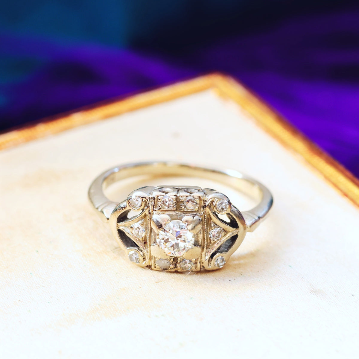 Vintage Art Deco Diamond Cluster Engagement Ring