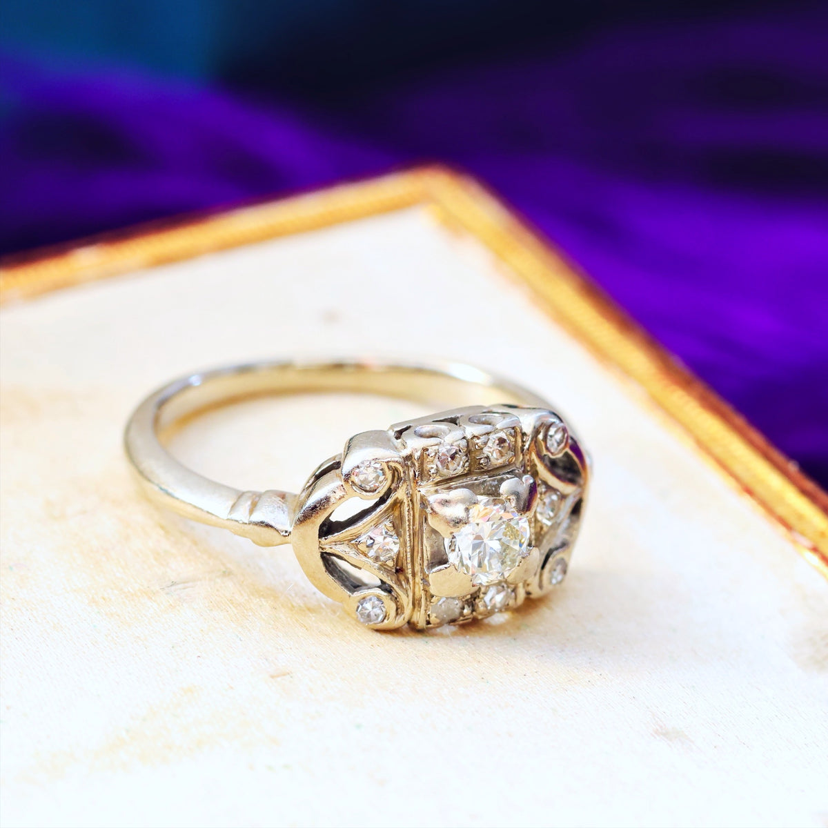 Vintage Art Deco Diamond Cluster Engagement Ring