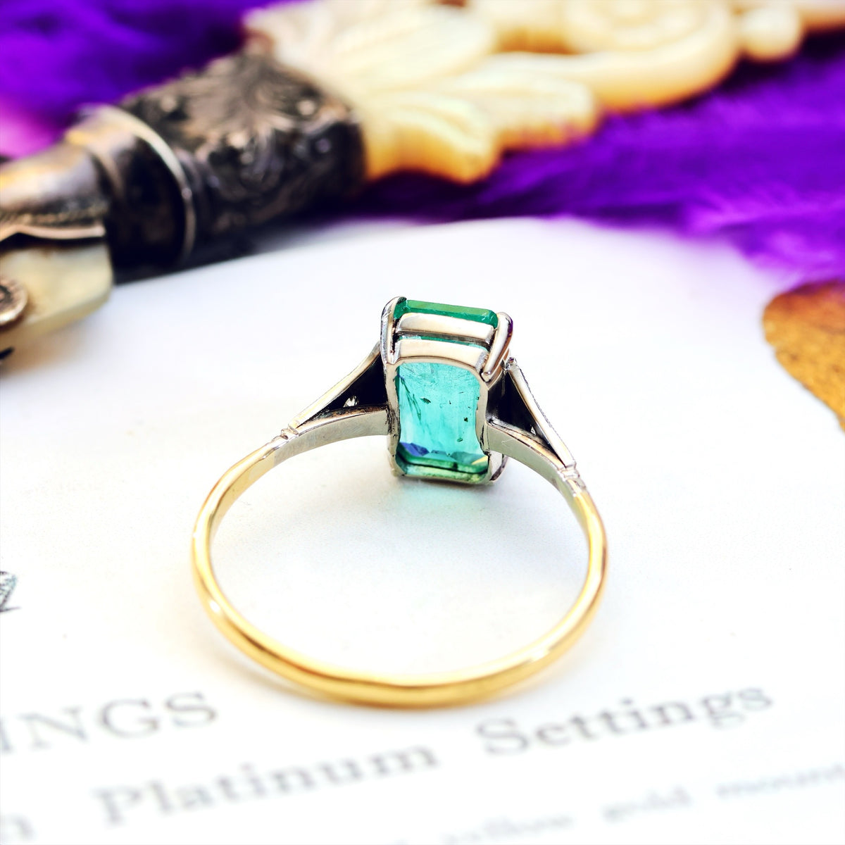 Fine Vintage Art Deco Emerald & Diamond Ring