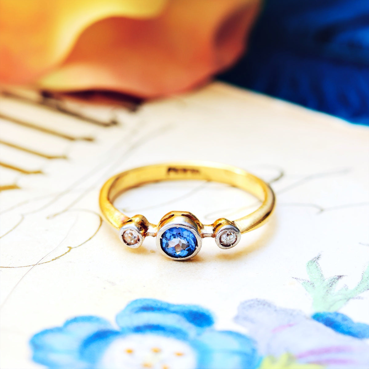 CUTE! Vintage Lilac Sapphire & Diamond Ring