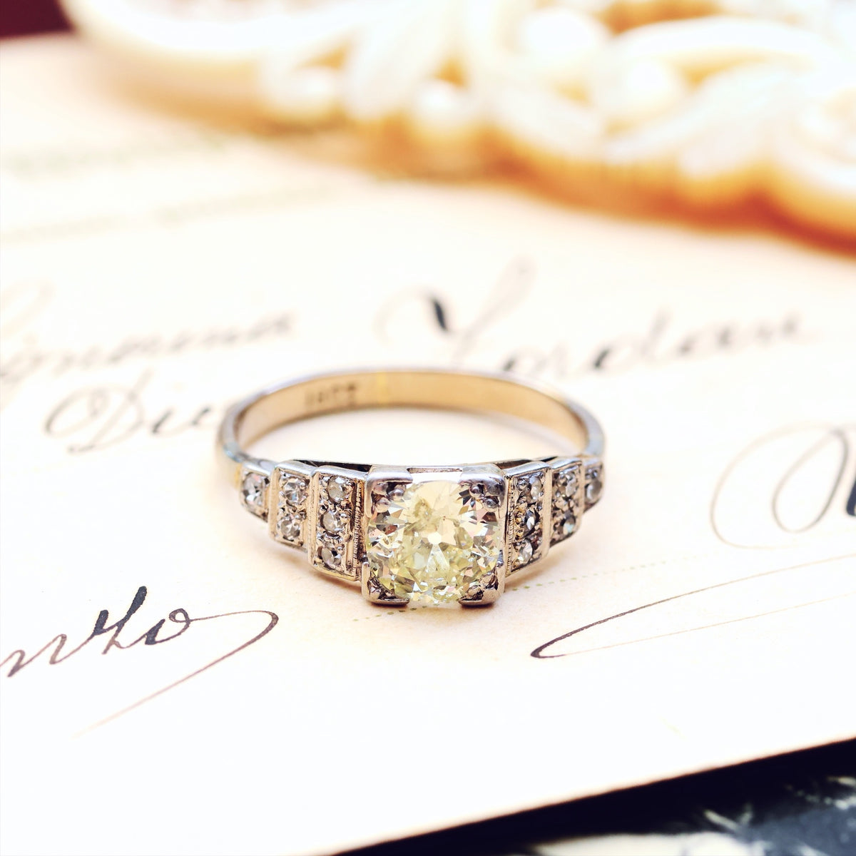 Vintage Art Deco Diamond Engagement Ring