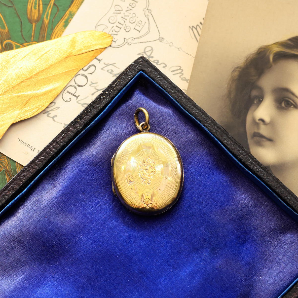 Antique Victorian 'Fidelity' Locket