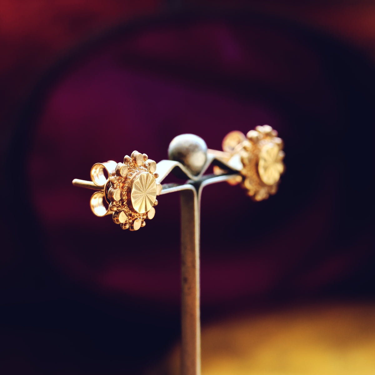 Date 1978 9ct Gold Historical Revival Style Earrings