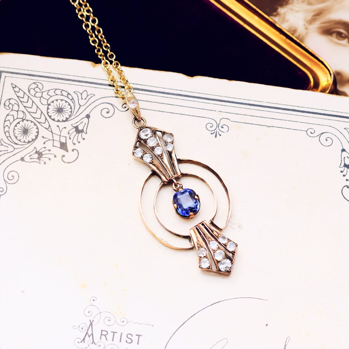 Vintage Art Deco Natural Ceylon Sapphire Pendant