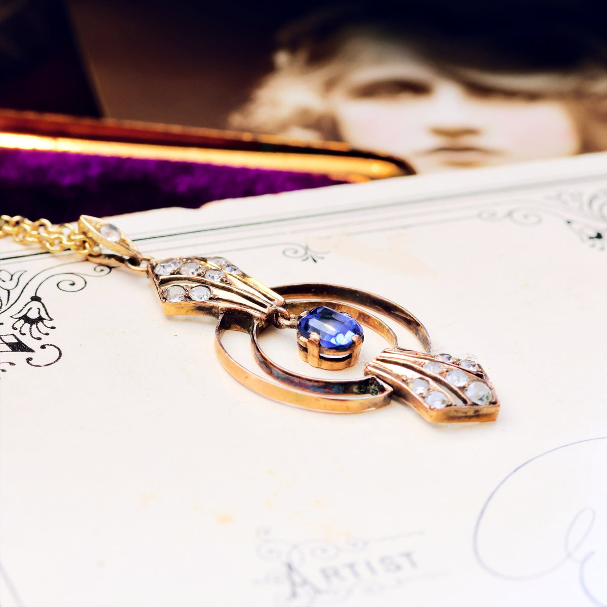 Vintage Art Deco Natural Ceylon Sapphire Pendant