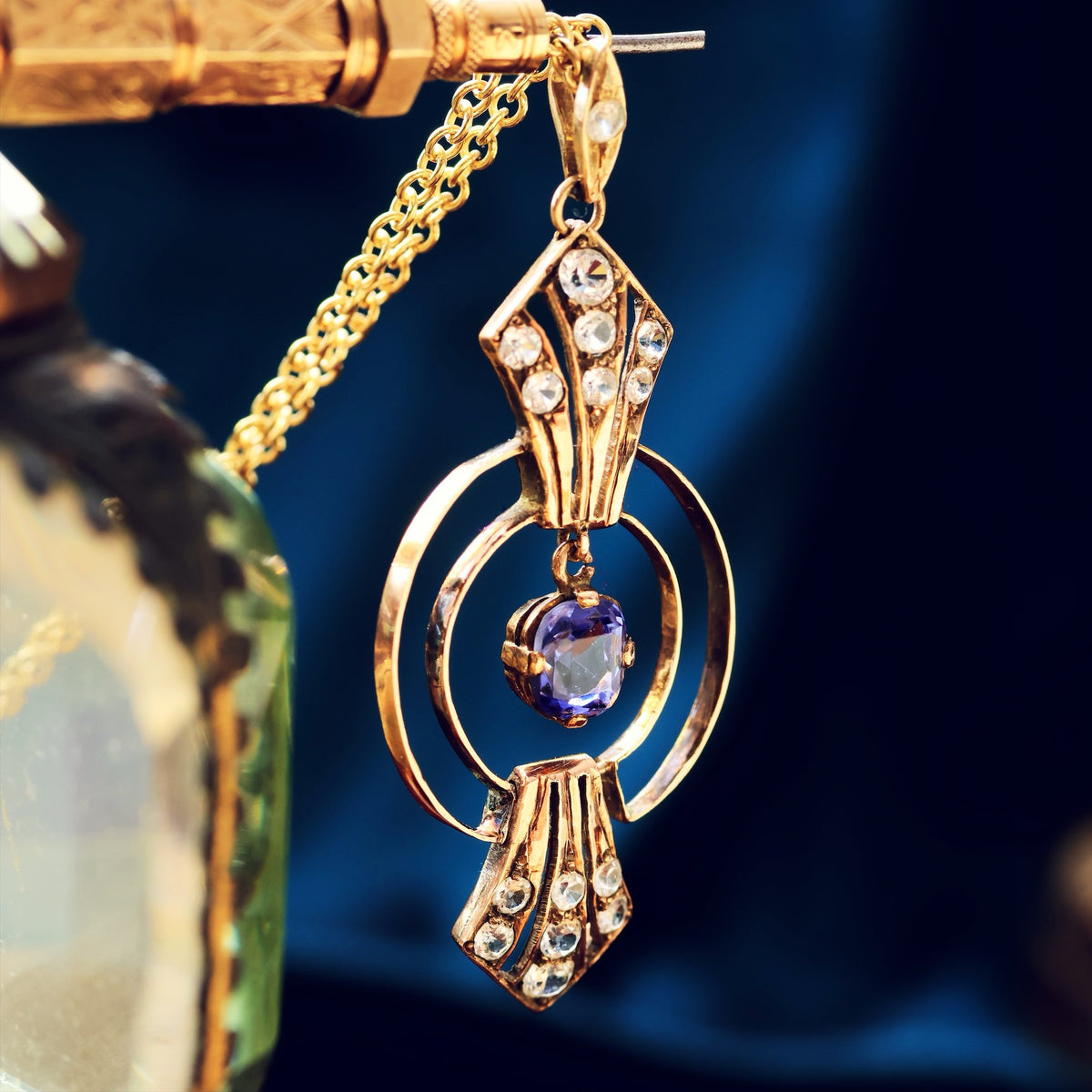 Vintage Art Deco Natural Ceylon Sapphire Pendant