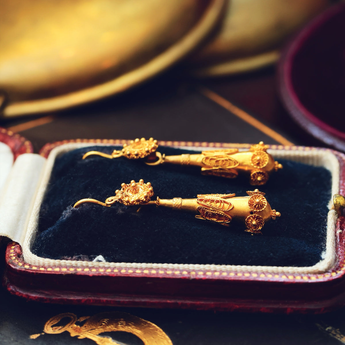 Intricate Vintage Portuguese Filigree Cannetille Earrings