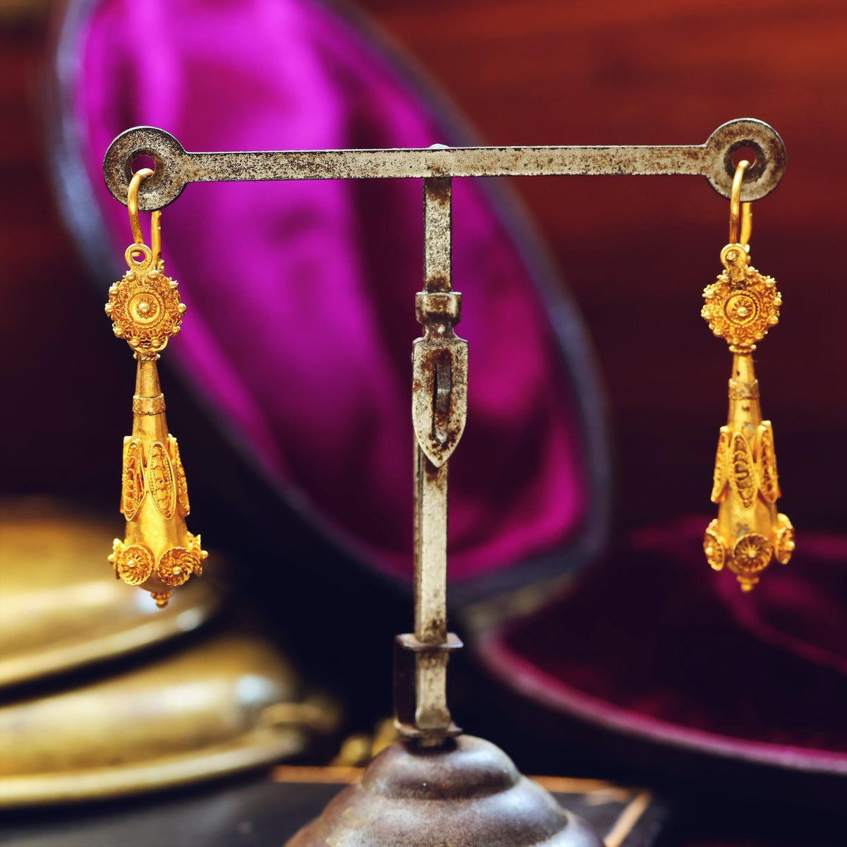 Intricate Vintage Portuguese Filigree Cannetille Earrings