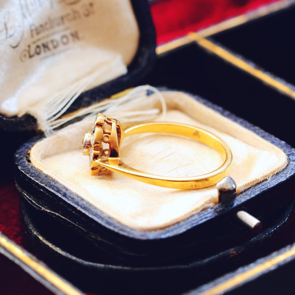 Romantic Vintage Diamond Daisy Engagement Ring