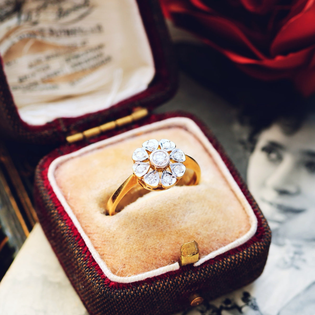Romantic Vintage Diamond Daisy Engagement Ring