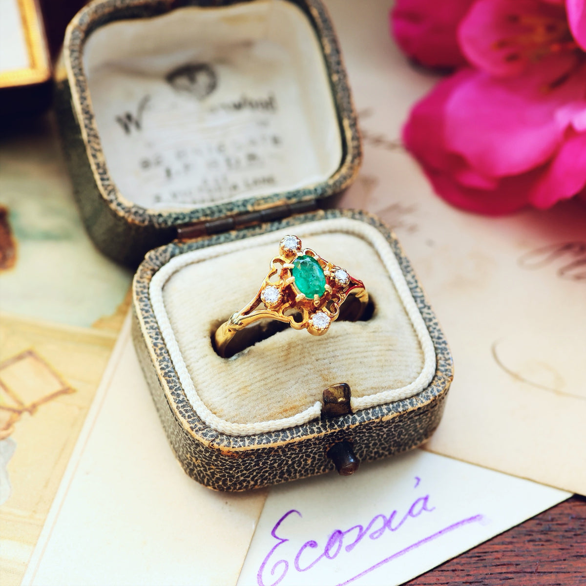 Vintage Date 1985 Emerald & Diamond Ring