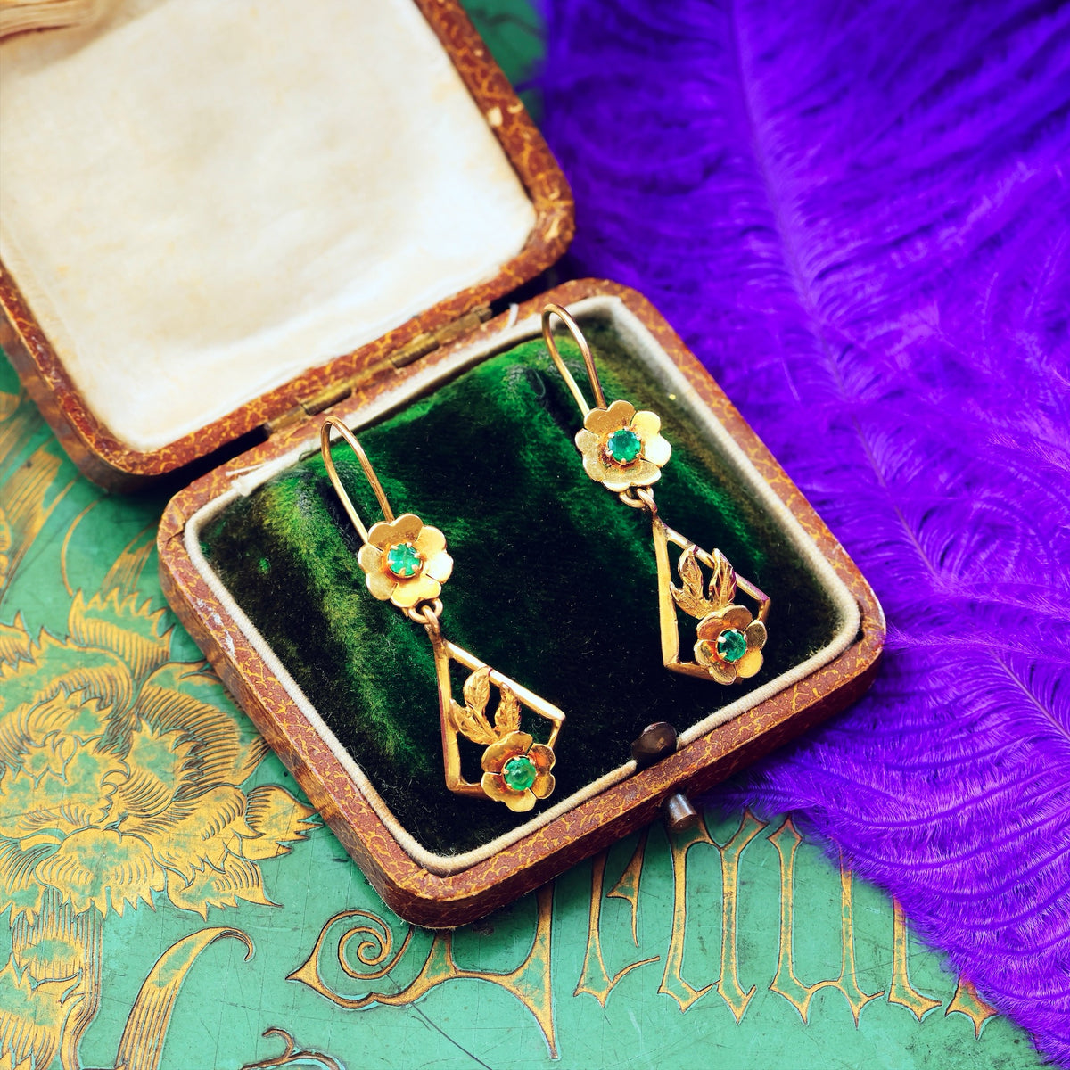 Handmade Vintage 1940's 18ct Gold Emerald Earrings
