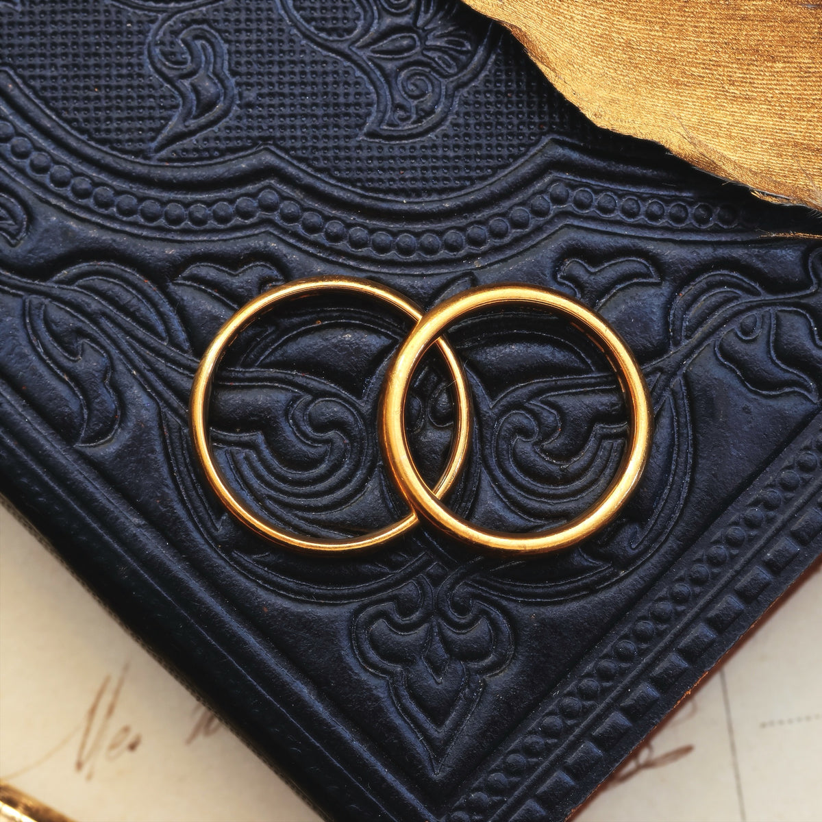 Together Forever! Pair of Vintage 22ct Gold Wedding Bands