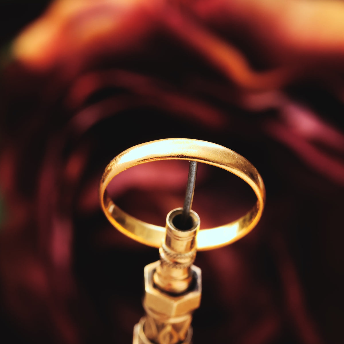 Scarce Date 1868 Victorian 22ct Gold Wedding Ring
