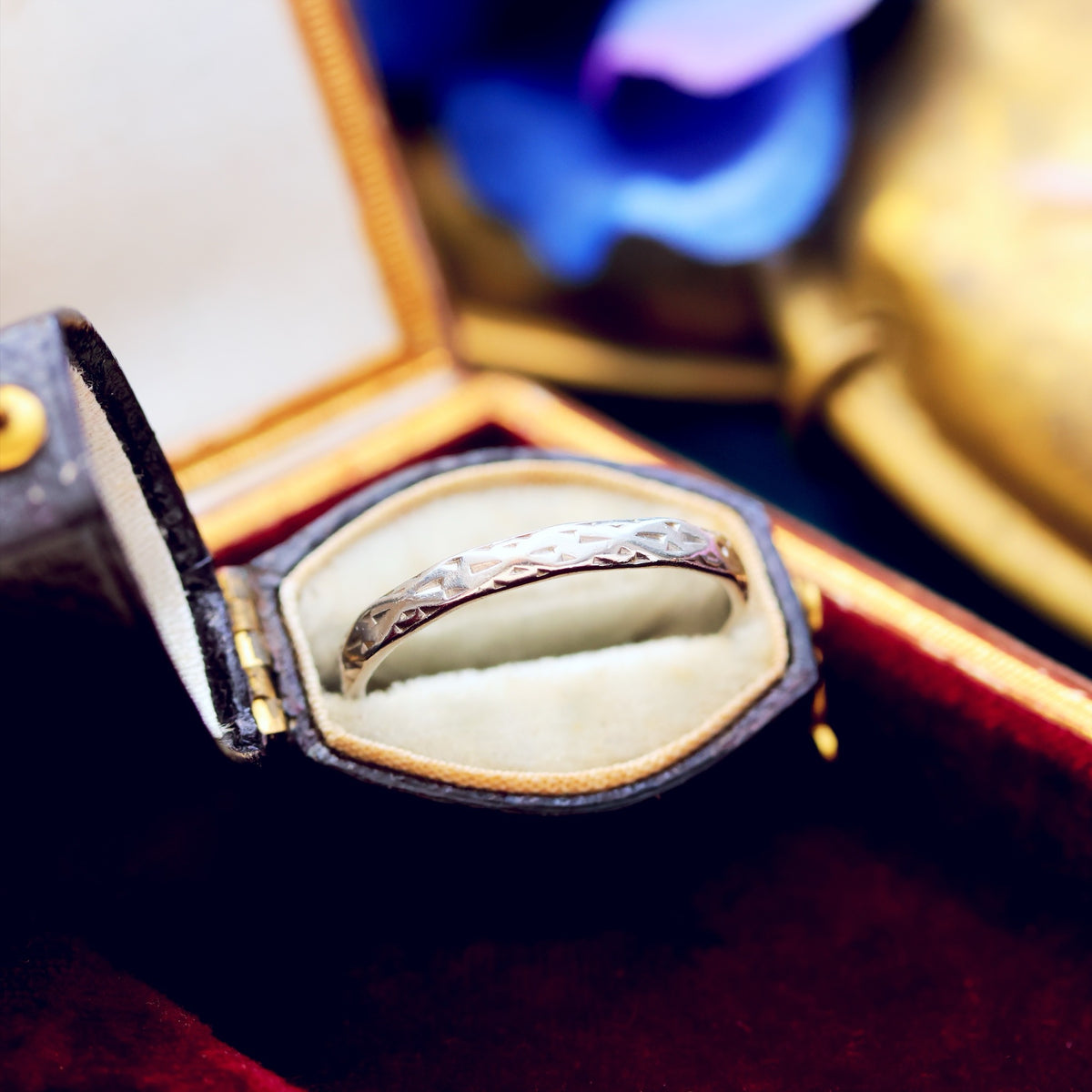 Vintage Size M Hand Engraved Platinum Band