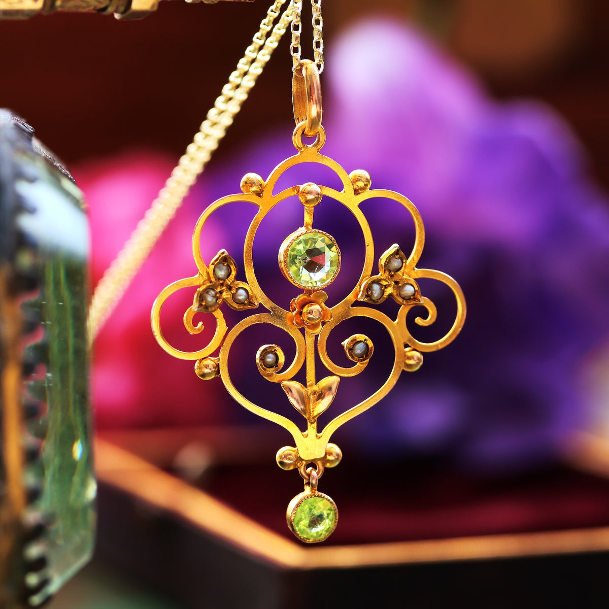 Edwardian Peridot & Seed Pearl Lavaliere Pendant