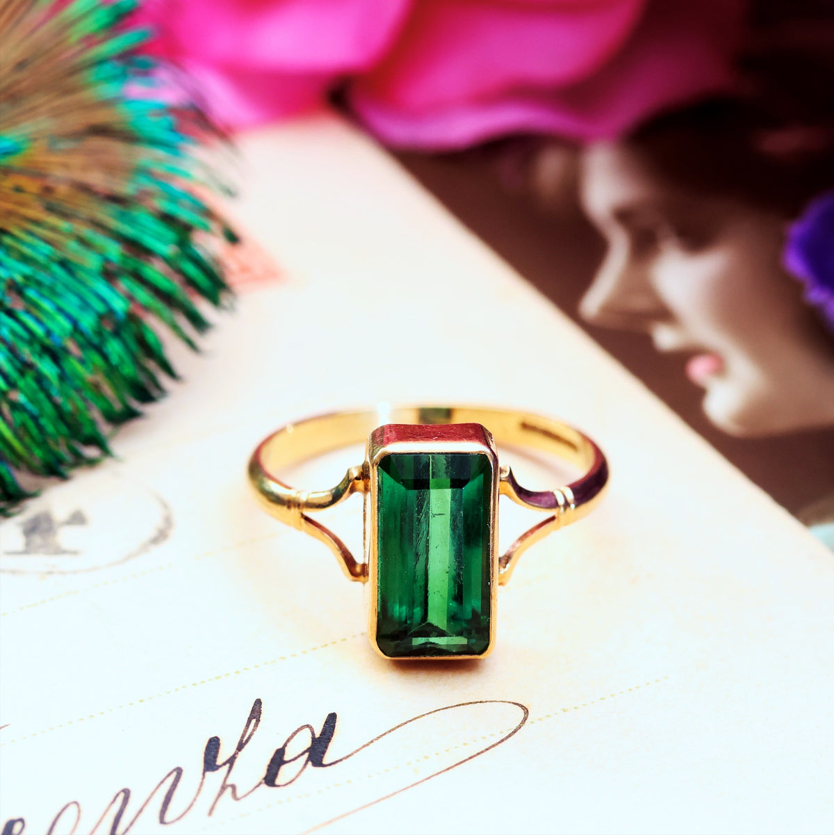 Vintage Date 1987 Green Tourmaline Dress Ring