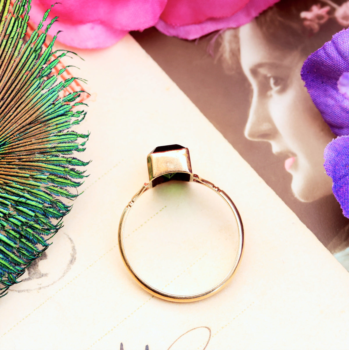 Vintage Date 1987 Green Tourmaline Dress Ring