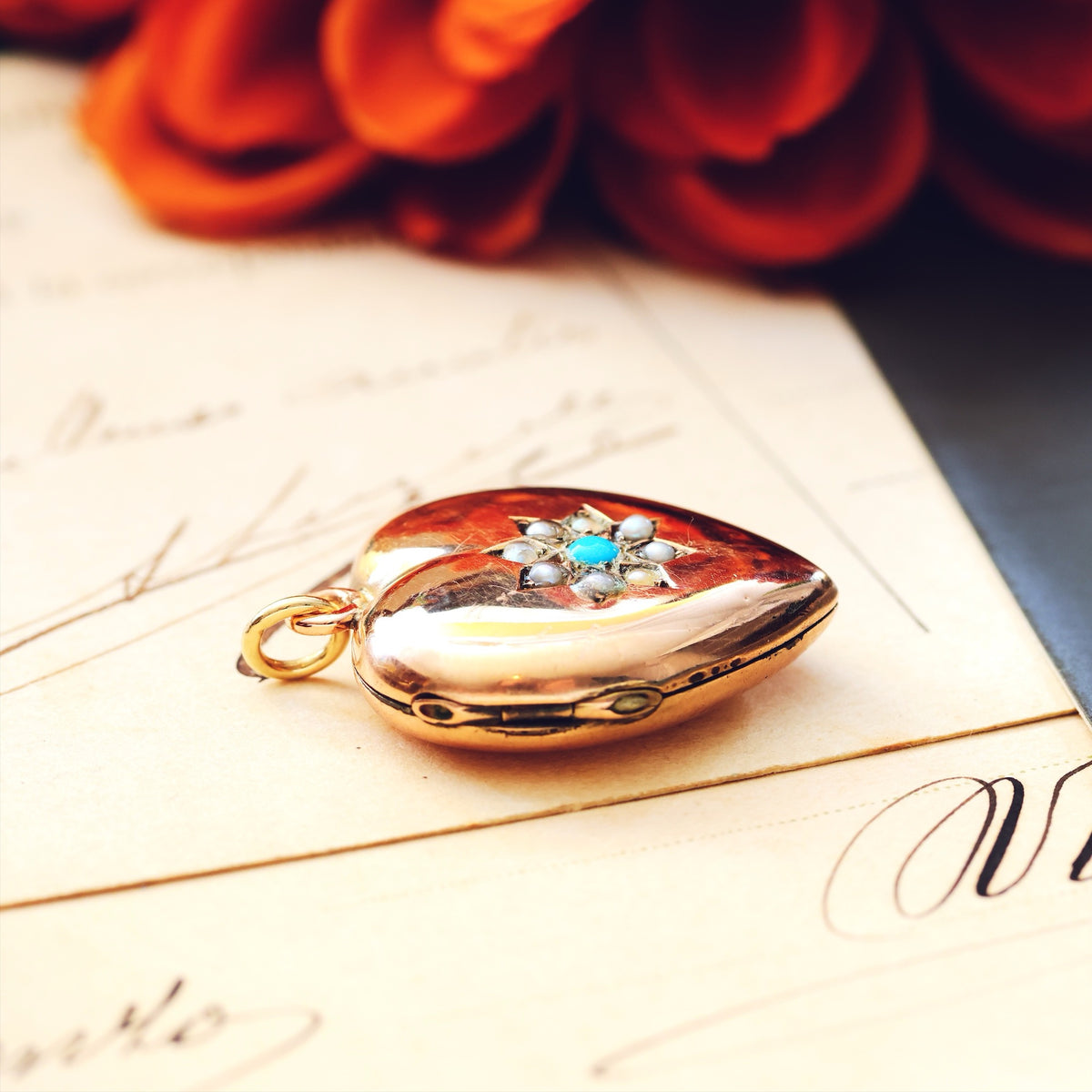 Antique 9ct Gold Forget-me-not Locket