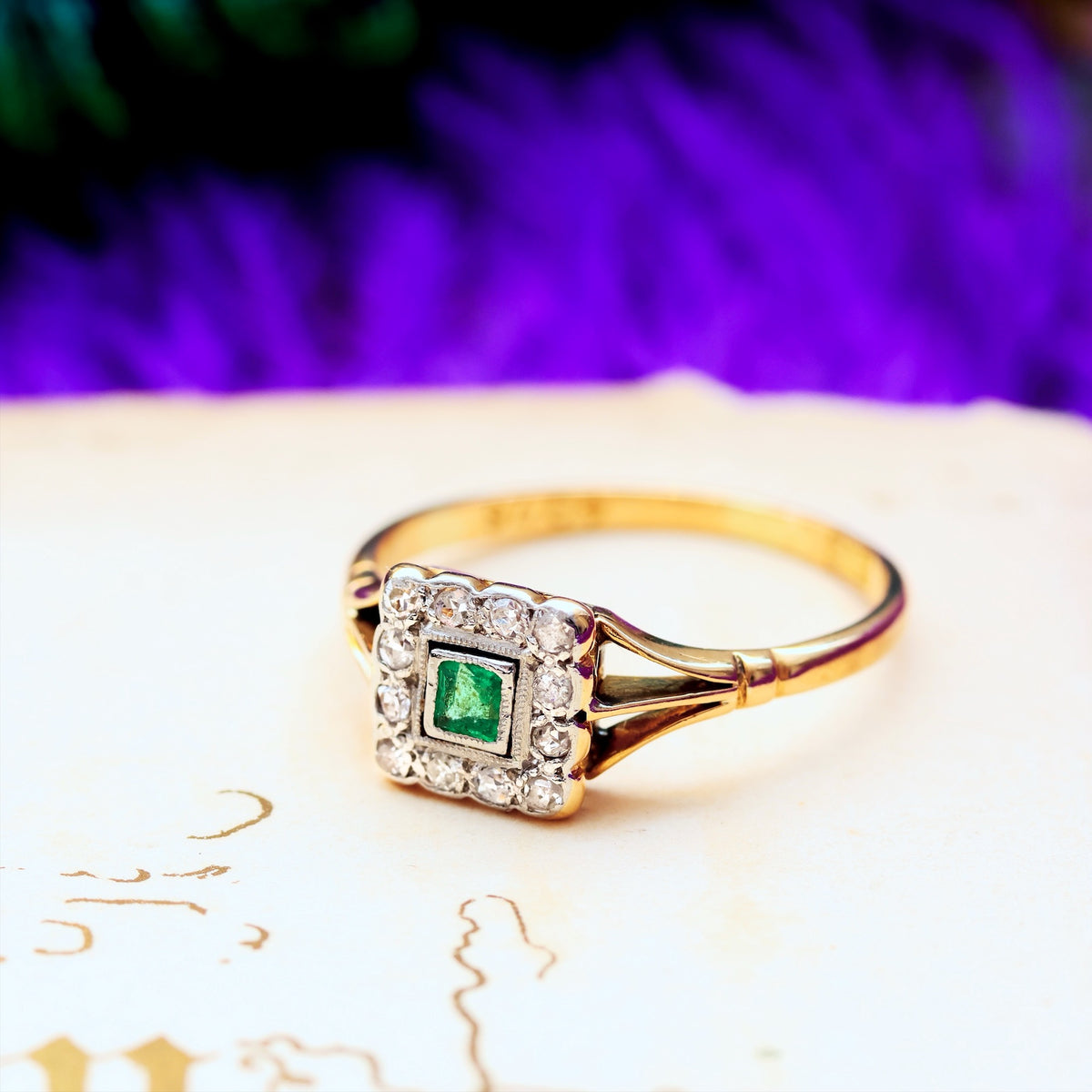 Gorgeous Vintage Emerald & Diamond Floral Cluster Ring