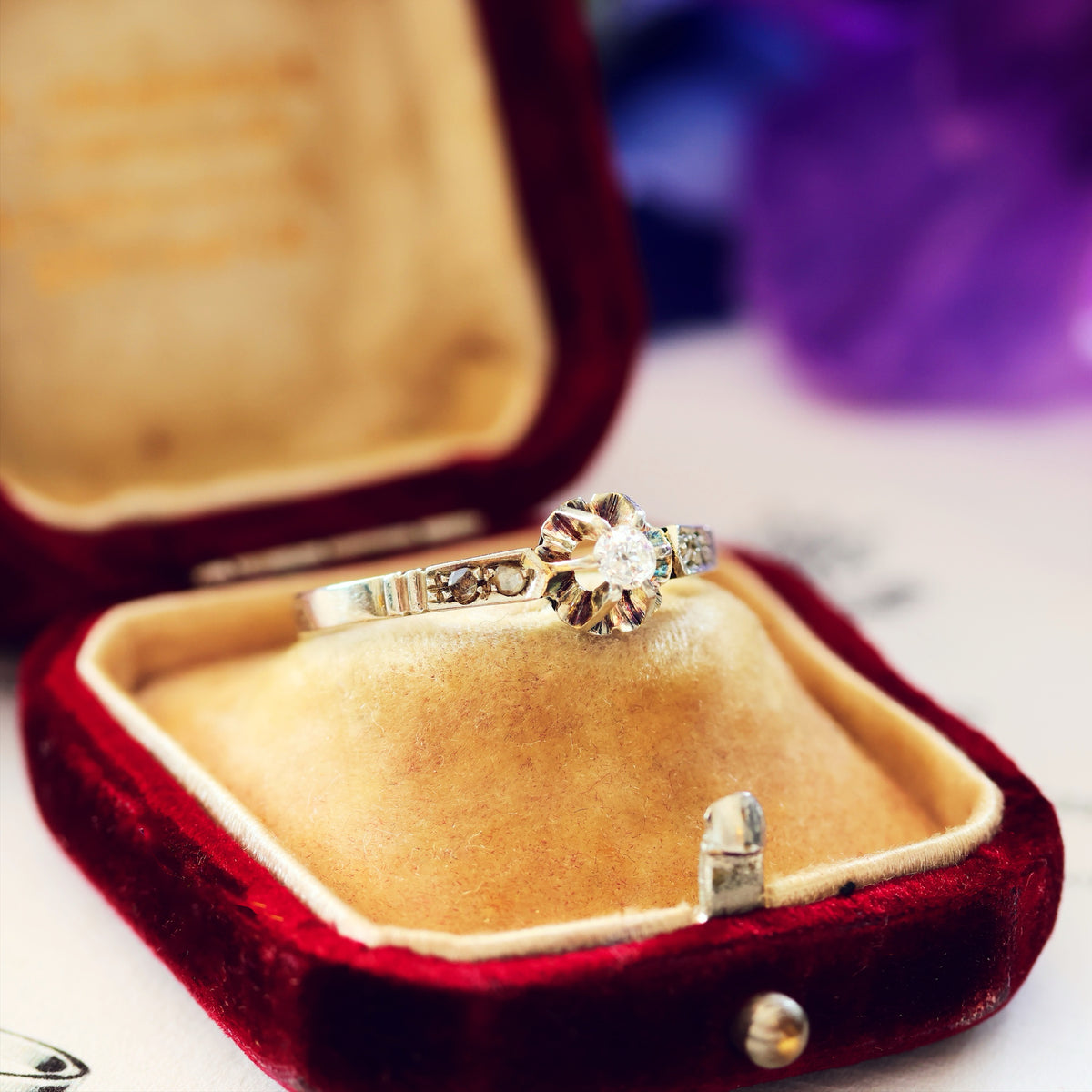 Vintage Art Deco Diamond Engagement Ring