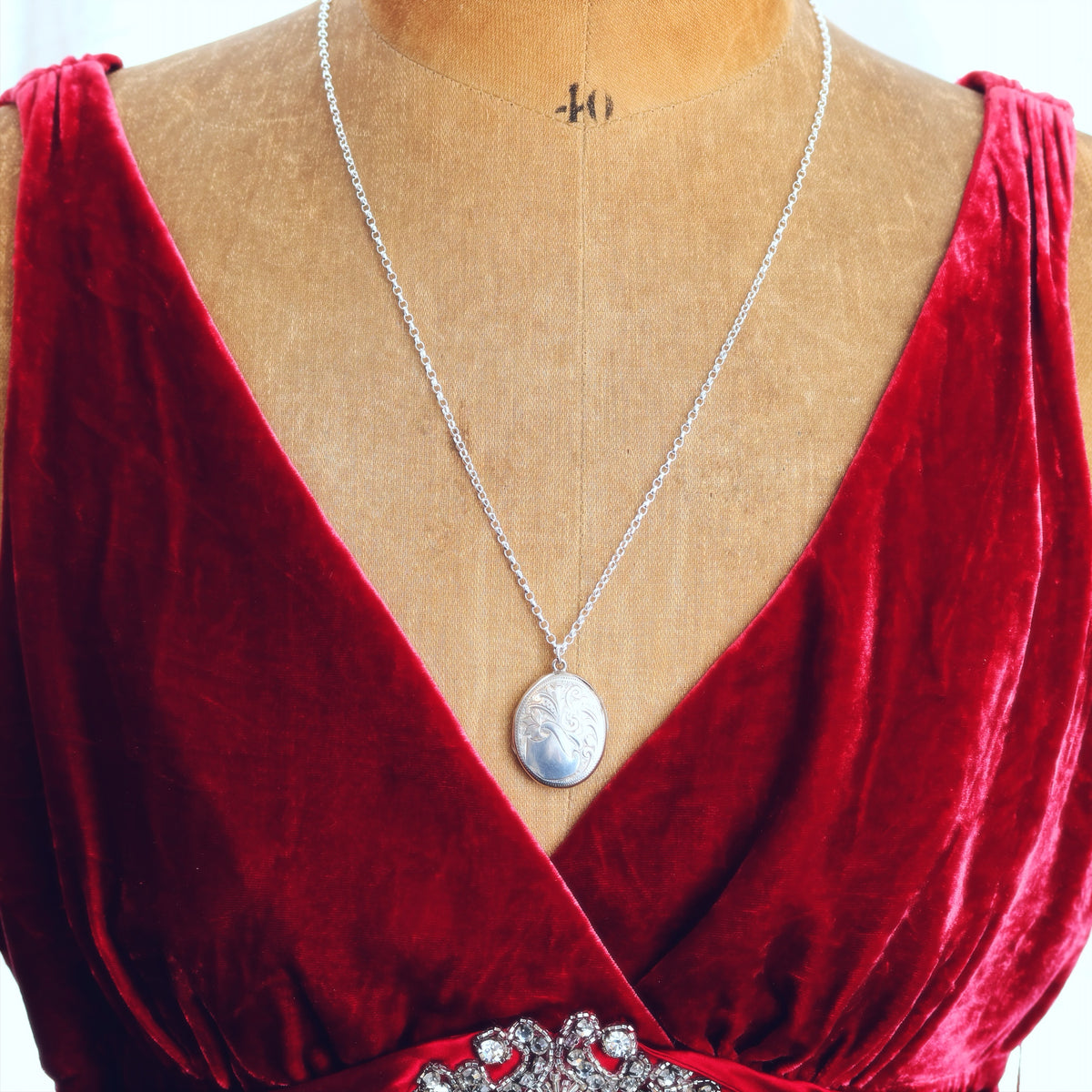 Antique Date 1908 Hand Engraved Oval Silver Locket