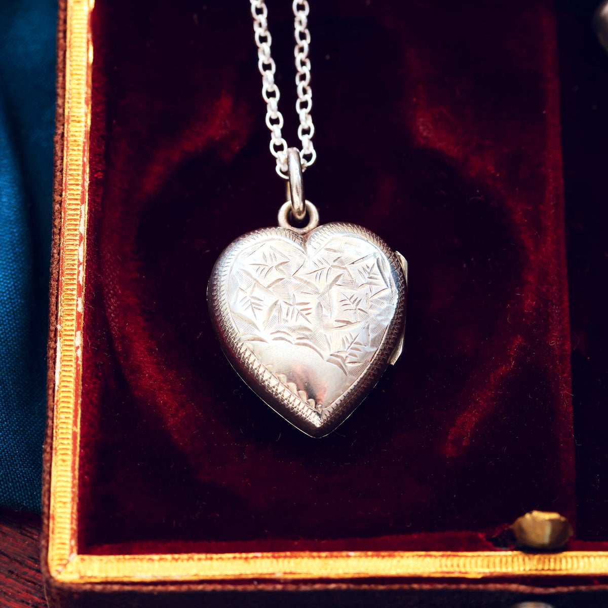 Antique Edwardian Hand Engraved Silver Locket