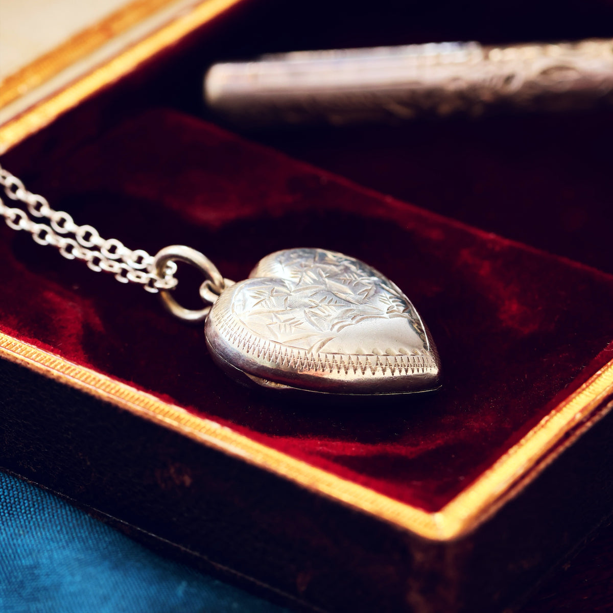 Antique Edwardian Hand Engraved Silver Locket