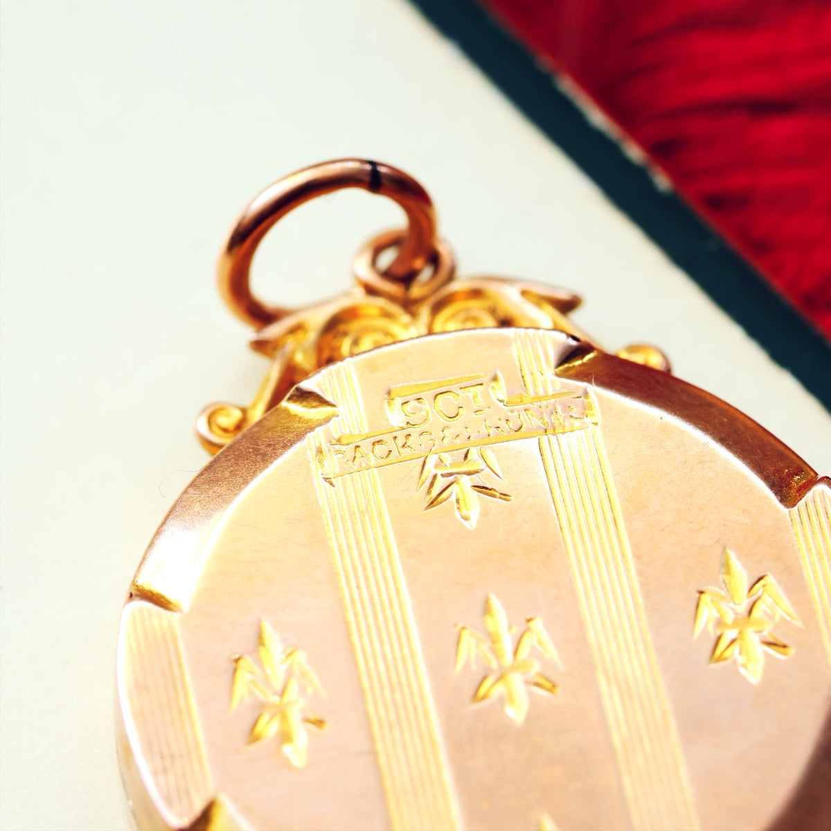 Antique 9ct Gold Fleur de Lys Locket