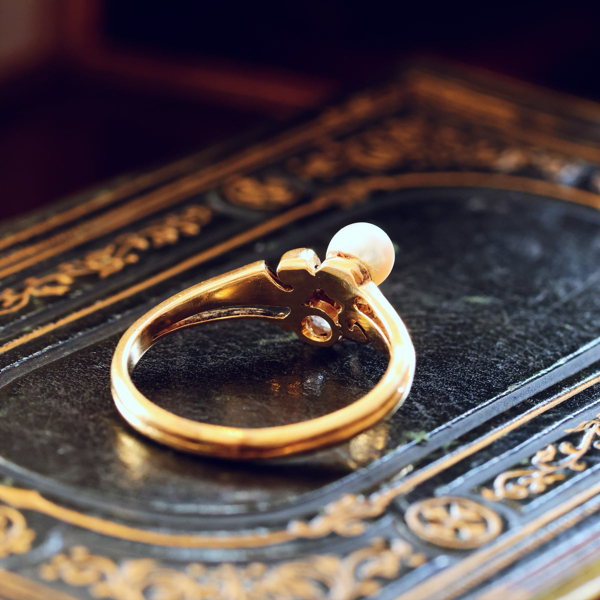 Antique Art Nouveau Pearl & Diamond Ring