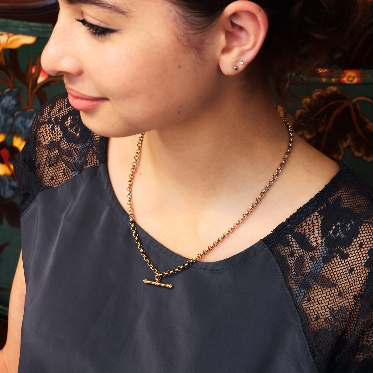 Victorian Styled 9ct Gold Belcher Link 'T-bar' Chain Necklace
