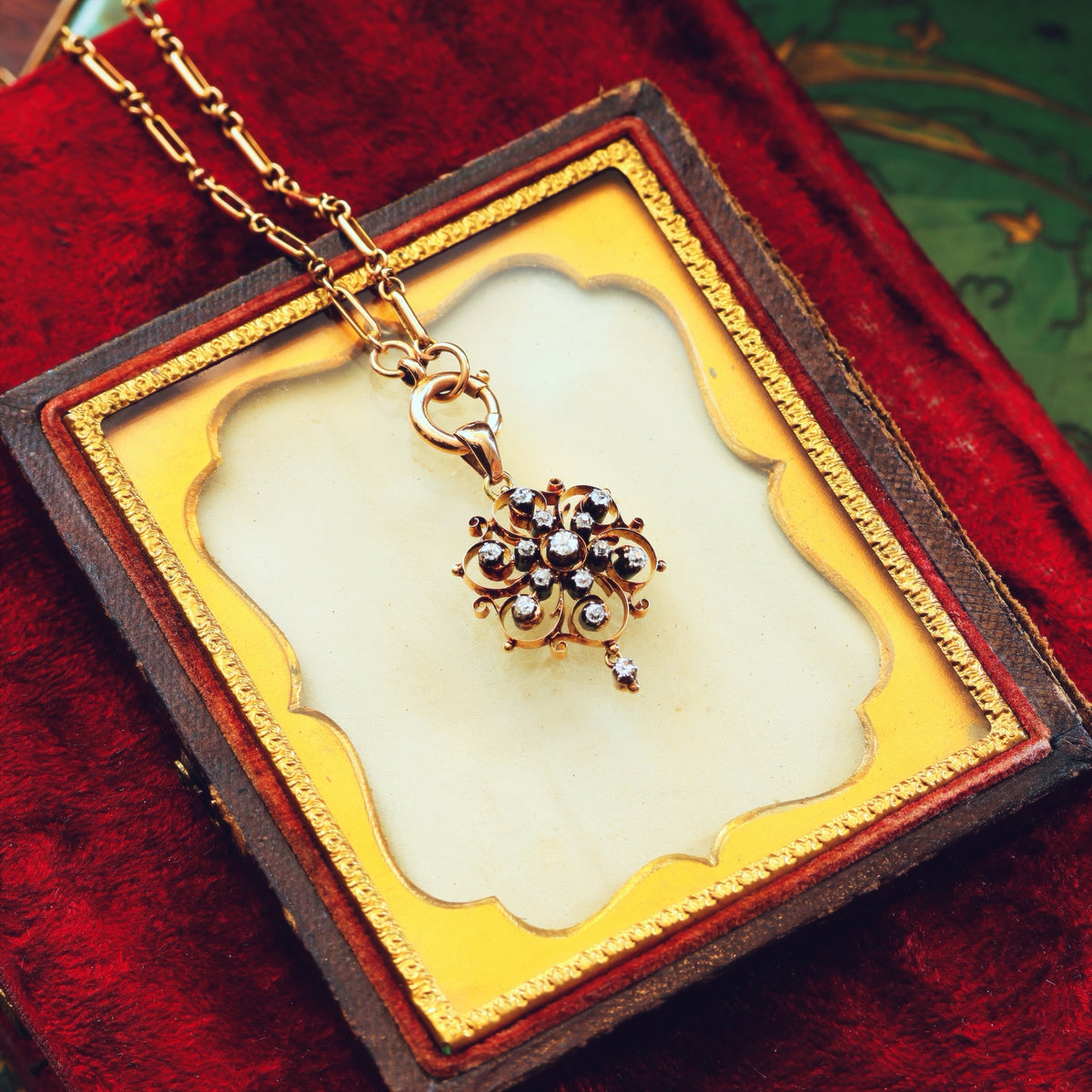 Finest Lovely! Antique 15ct Gold Diamond Pendant