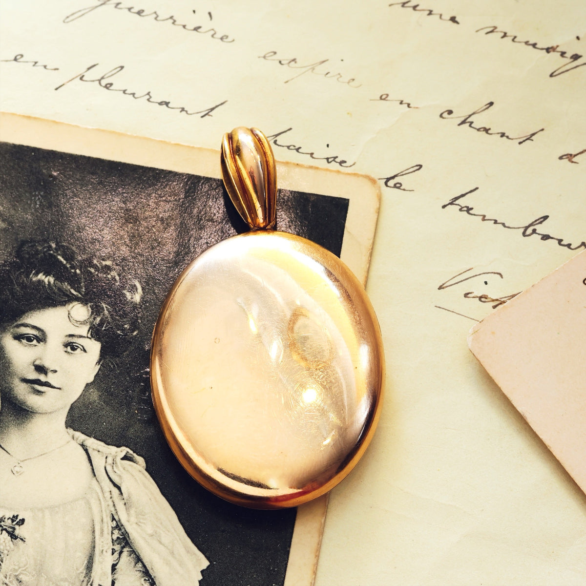 Antique 15ct Gold Victorian Locket
