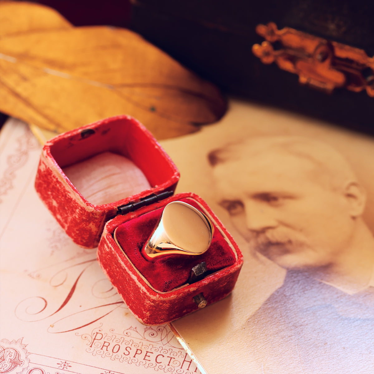 Antique 18ct Gold Gent's Signet Ring