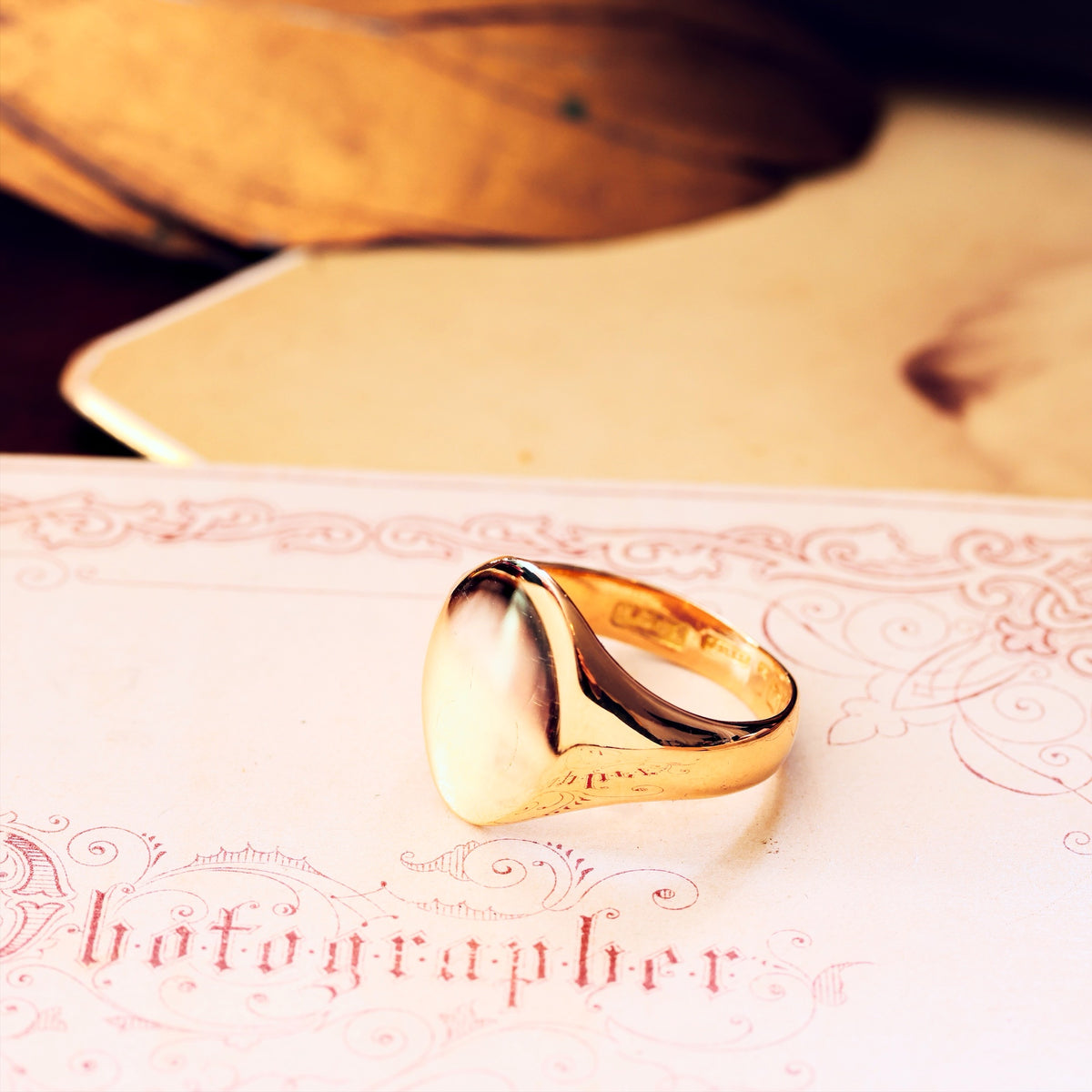 Antique 18ct Gold Gent's Signet Ring