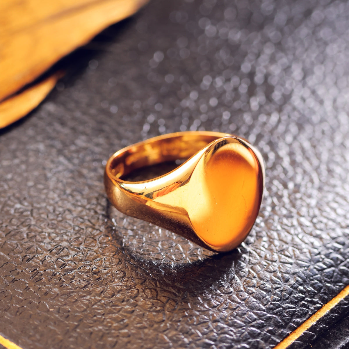 Antique 18ct Gold Gent's Signet Ring