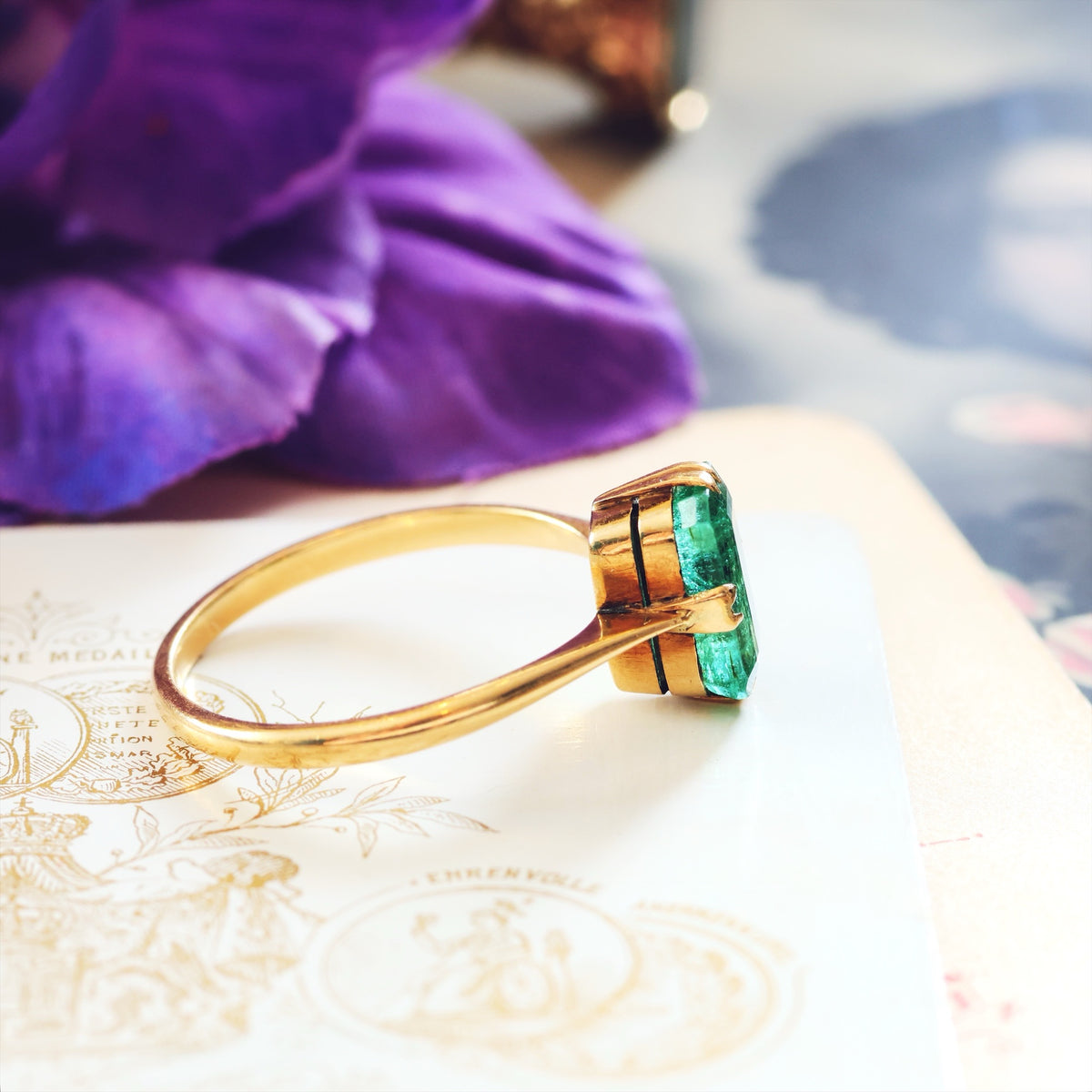 Vintage Specimen Emerald Dress Ring