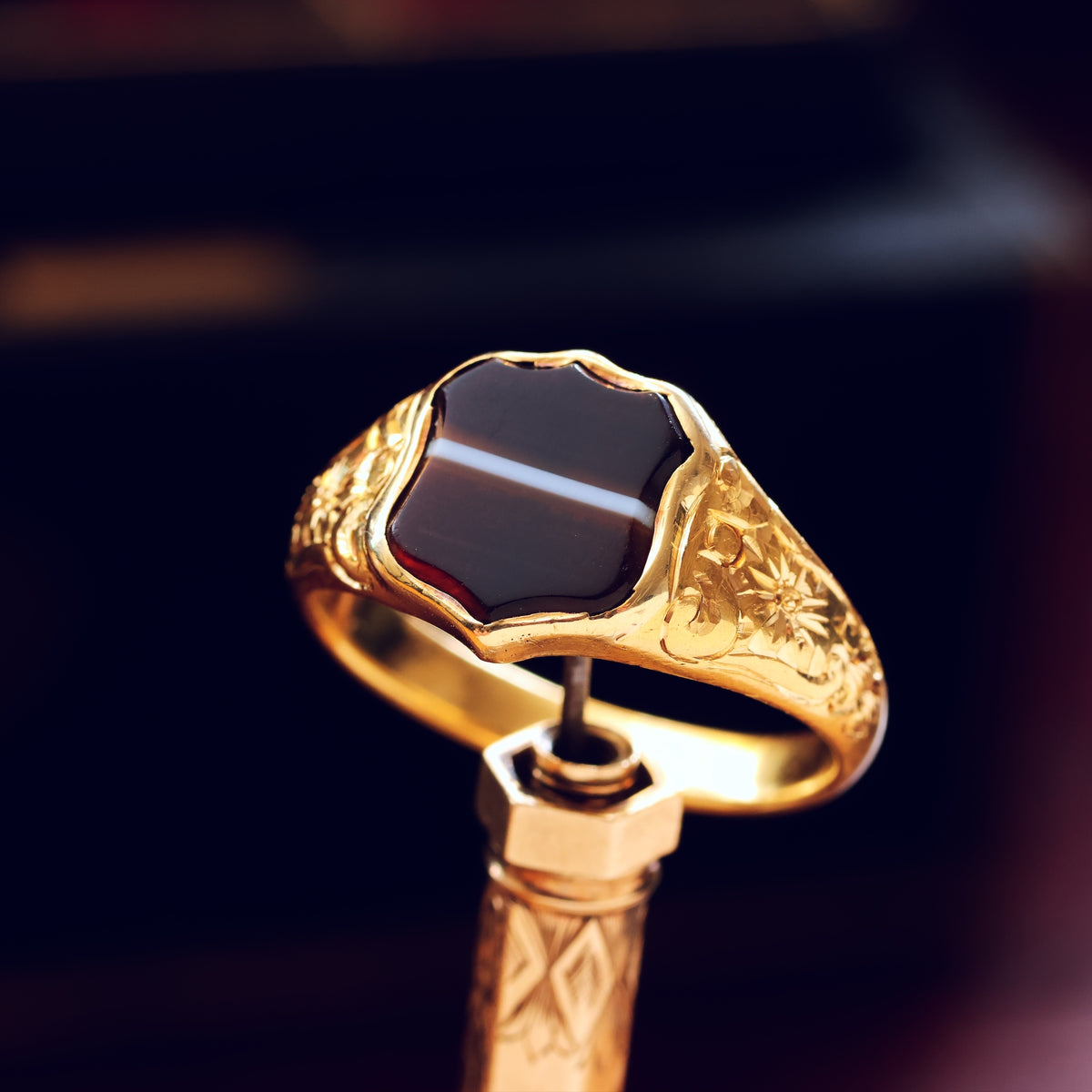 Antique Classical Men's Banded Agate Signet Ring