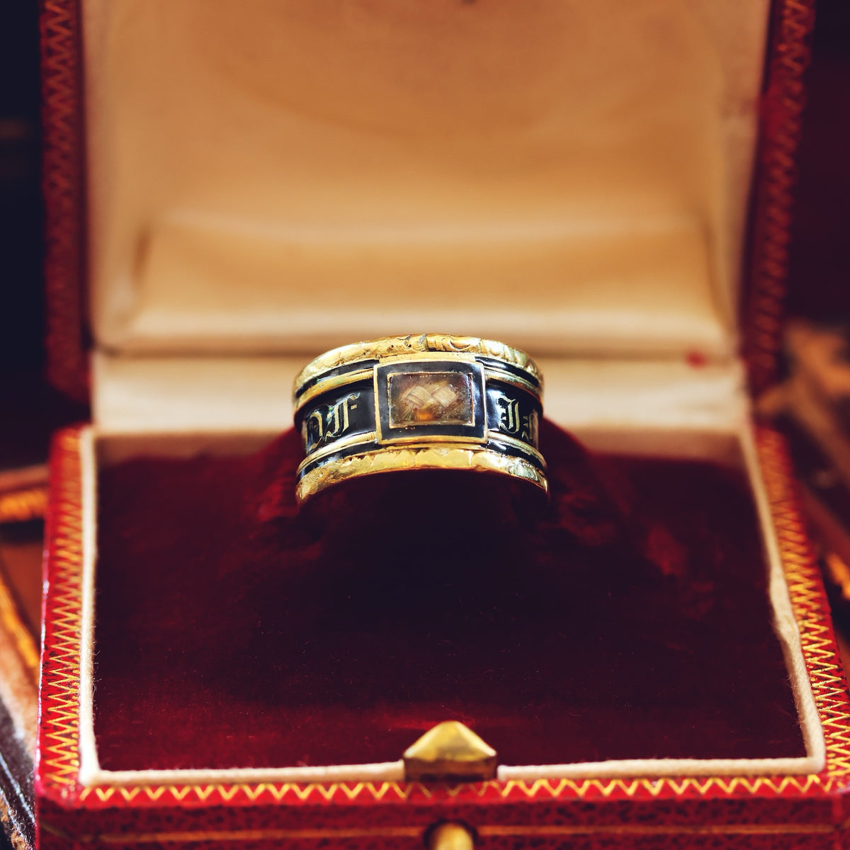 Date 1831 'IN MEMORY OF' Enamelled Mourning Ring