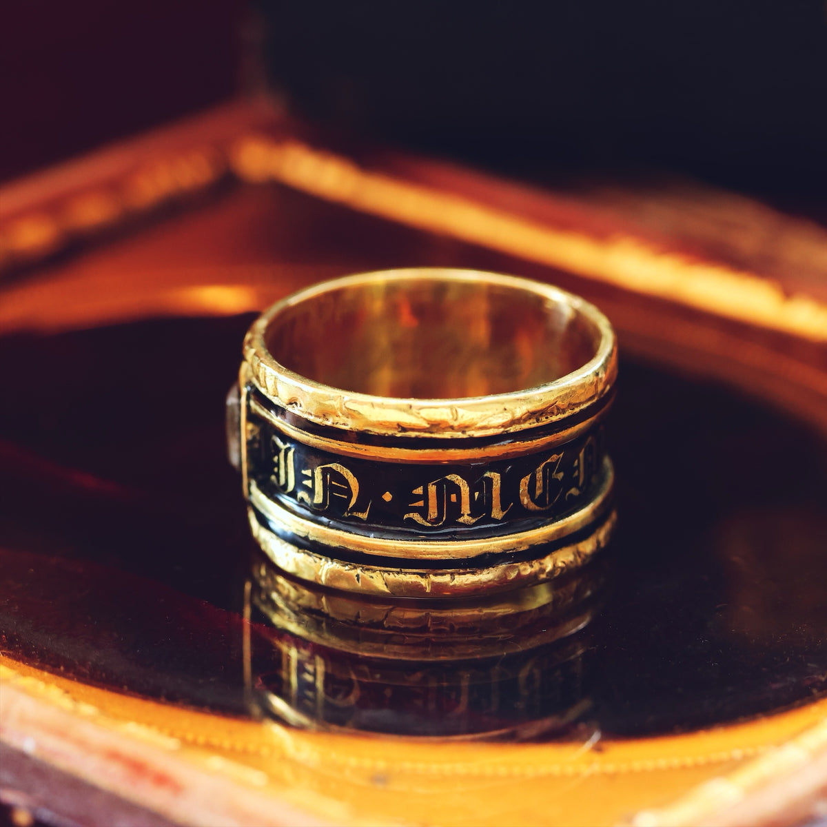 Date 1831 'IN MEMORY OF' Enamelled Mourning Ring