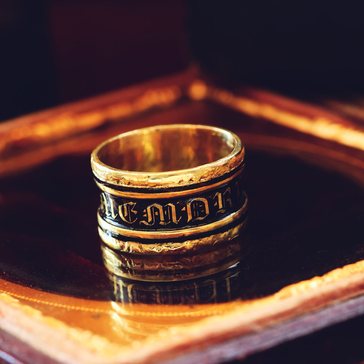 Date 1831 'IN MEMORY OF' Enamelled Mourning Ring