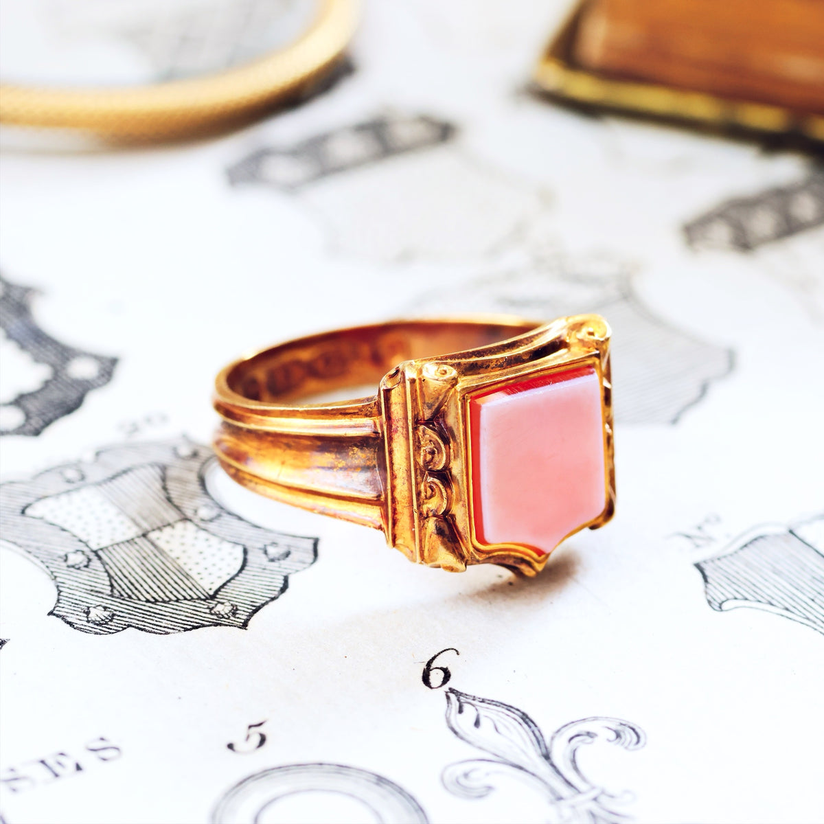 Antique Date 1868 18ct Gold Sardonyx Gent's Signet Ring