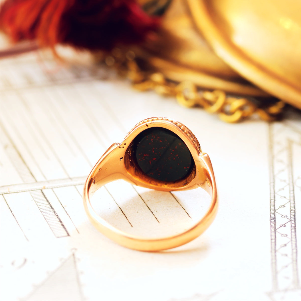 Date 1876 15ct Gold Bloodstone Signet Ring in Antique Box