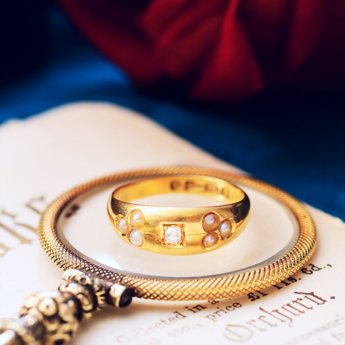 Date 1884 Gypsy Set Diamond & Wild Pearl Wedding Band