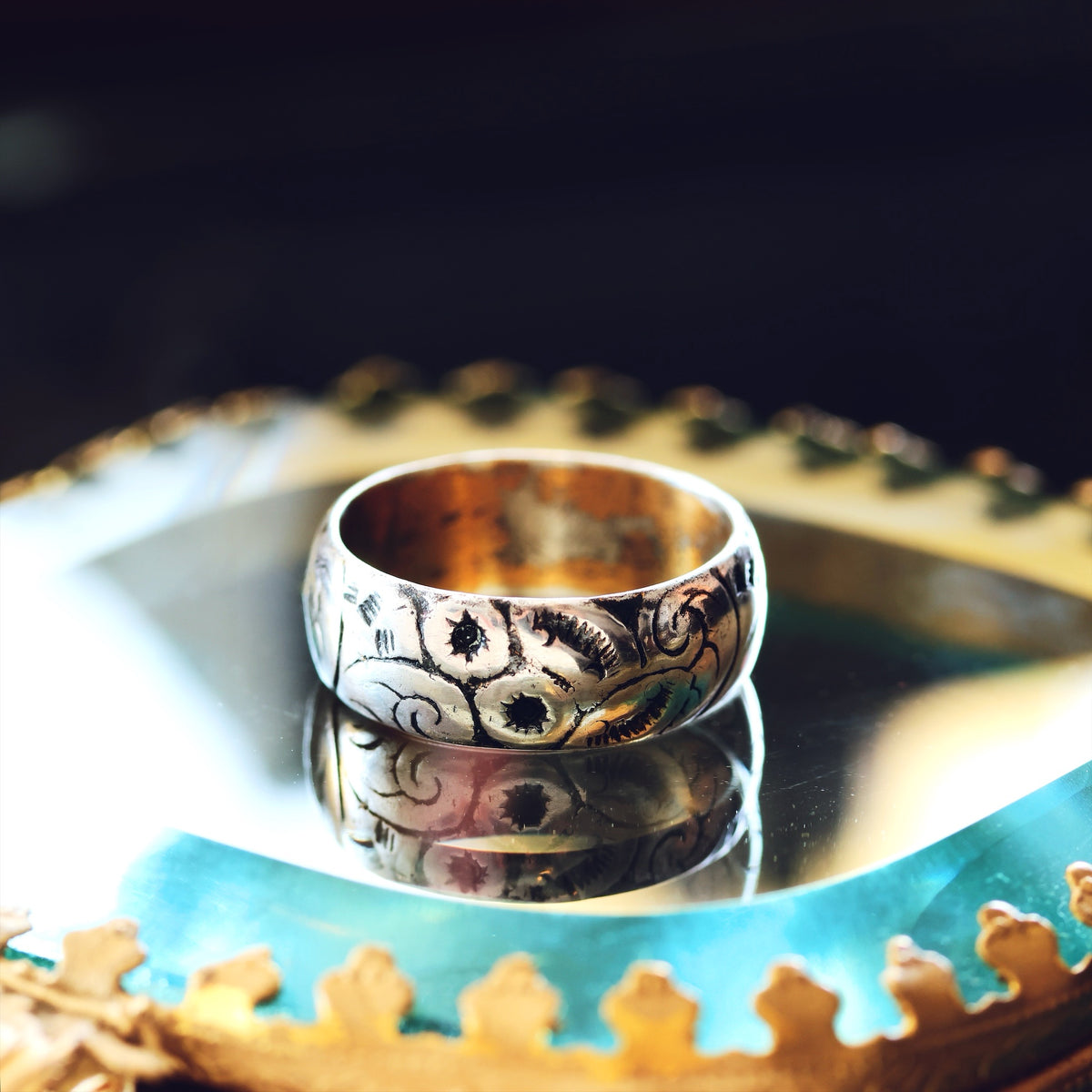 Antique Date 1887 Size 'Q' Silver Wedding Ring