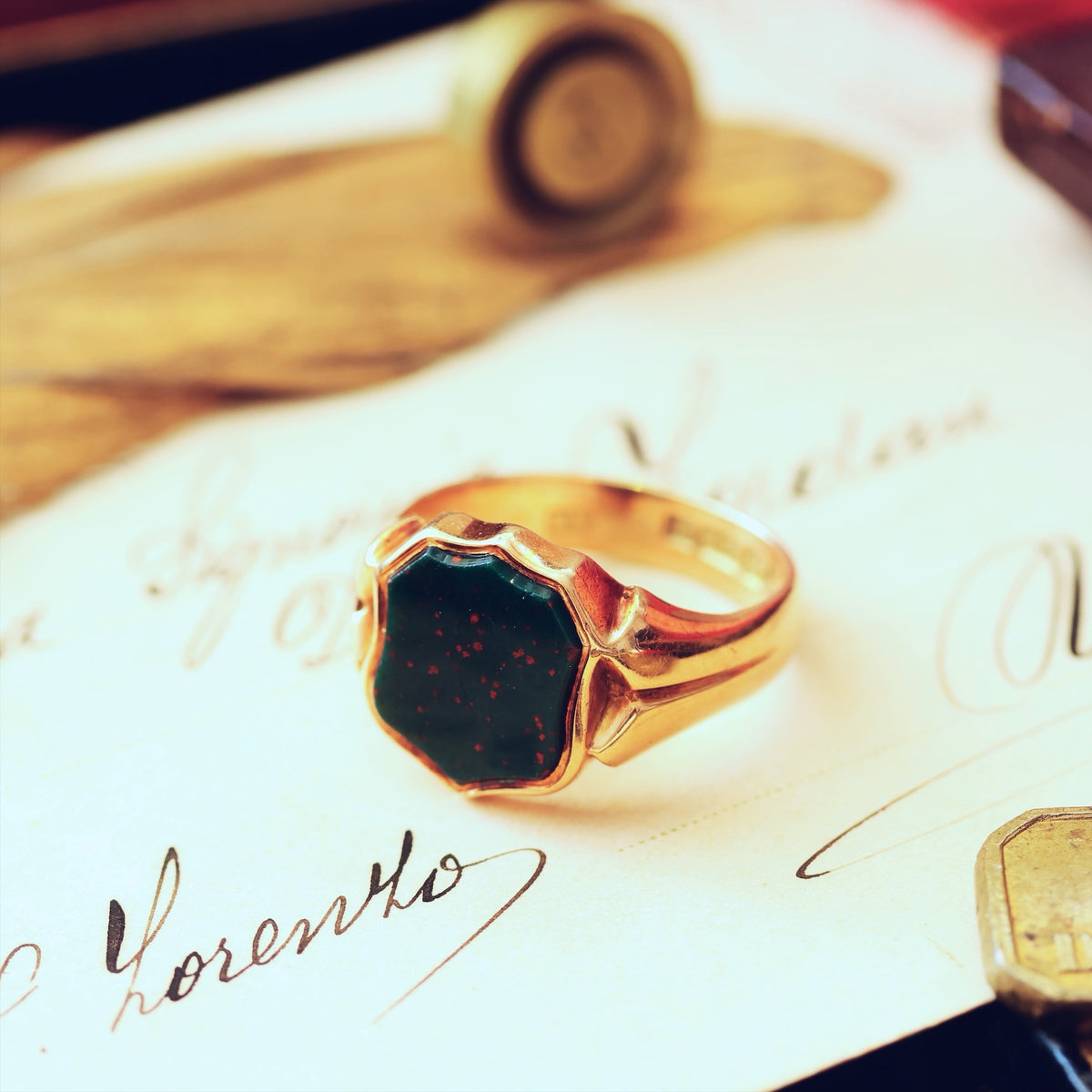 Antique Date 1892 15ct Gold Bloodstone Signet Ring