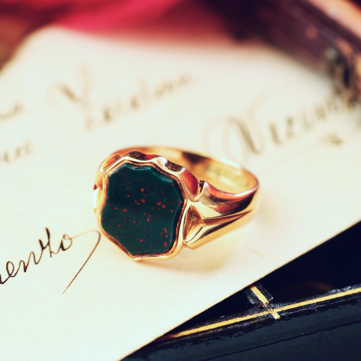 Antique Date 1892 15ct Gold Bloodstone Signet Ring