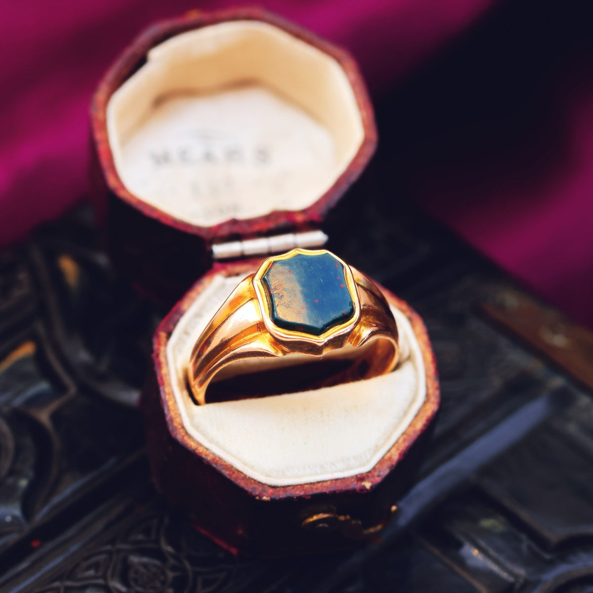 Antique Date 1899 Size P Bloodstone Signet Ring