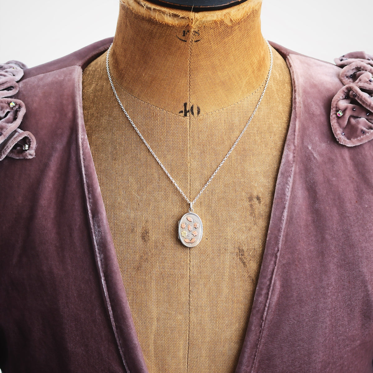 Antique Date 1902 Roses for LOVE Locket