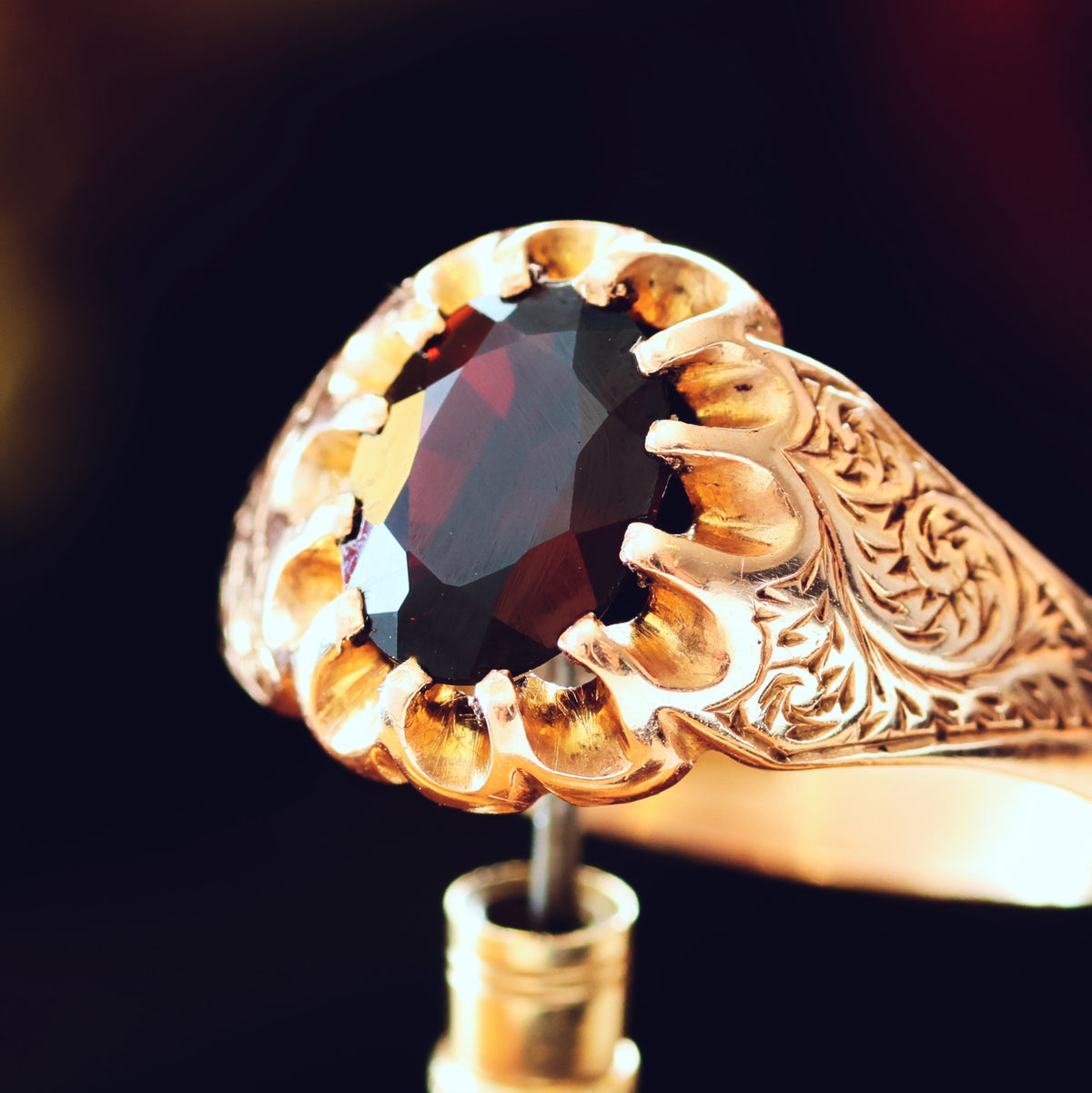 Antique Date 1908 Arts & Crafts Garnet Ring